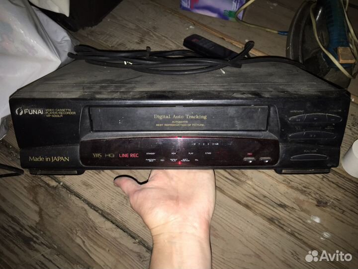 Видеомагнитофон