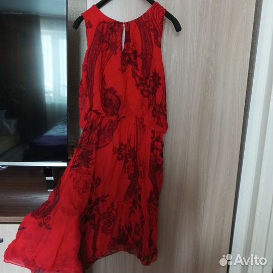 Платье женское