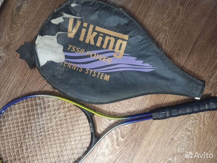 Теннисная ракетка для большого тенниса