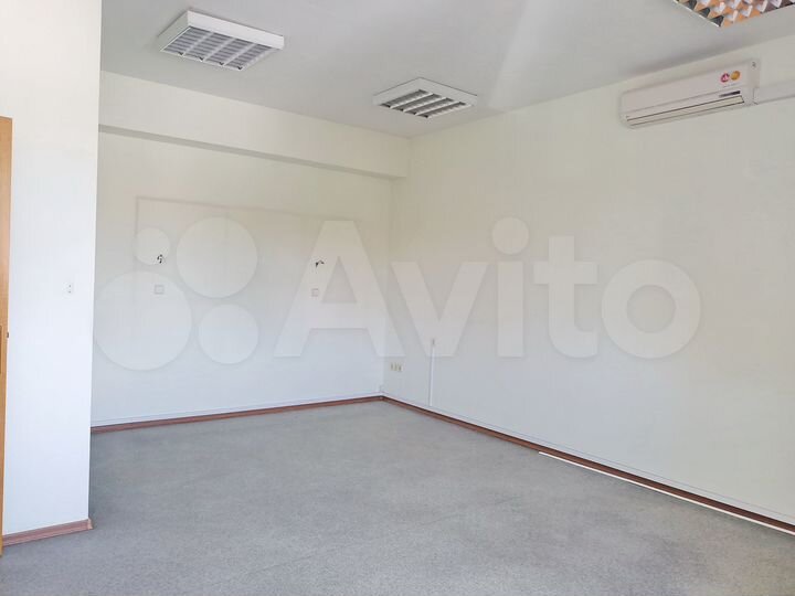 Офисное здание в центре, 800 м²