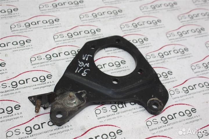 Кронштейн тормозного суппорта заднего левого Niss