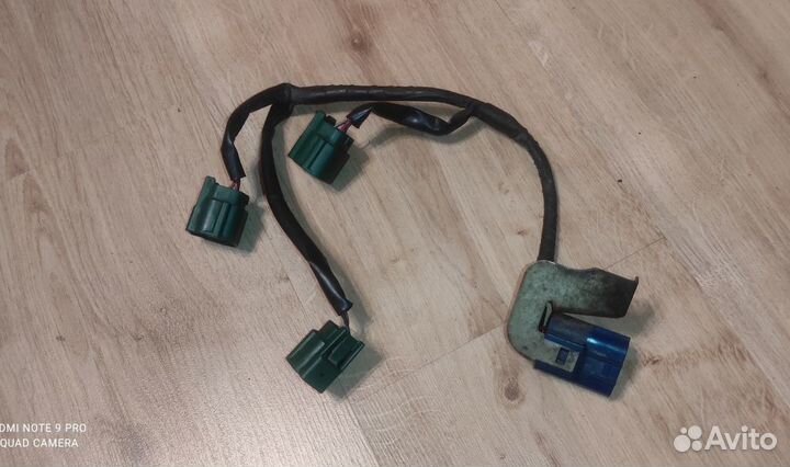 Форсунка правая, проводка Nissan Skyline VQ25DD