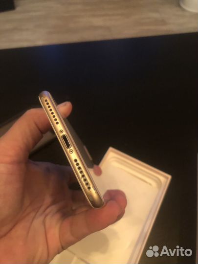 iPhone 8 Plus, 64 ГБ