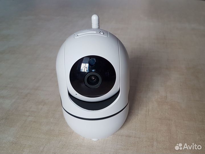 WiFi поворотная камера видеонаблюдения (видеоняня)
