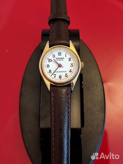 Часы sharp