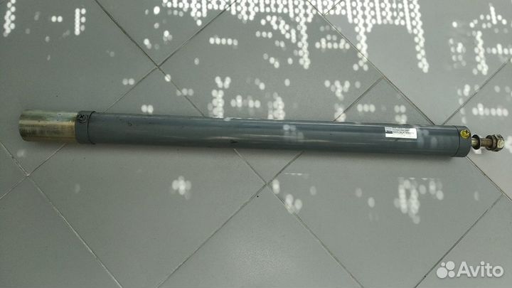 Гидроцилиндр 2121235