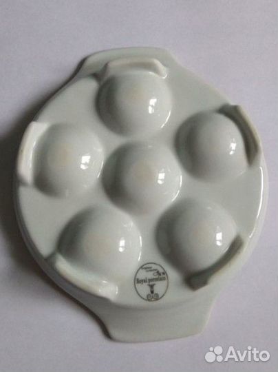 Подставка для яиц фарфоровая