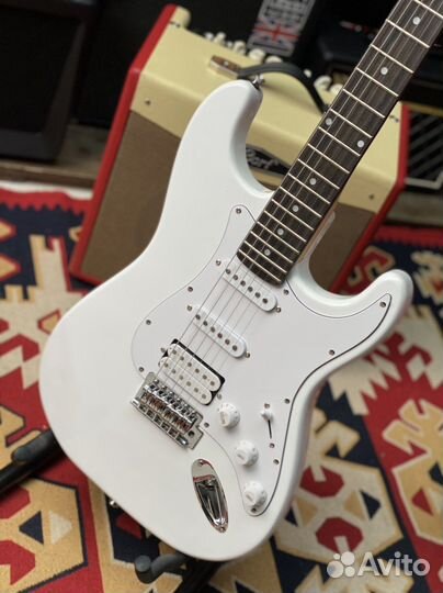 Электрогитара