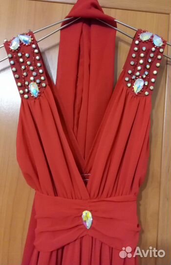 Вечернее платье