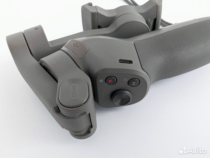 Стабилизатор для смартфона DJI Osmo Mobile 3