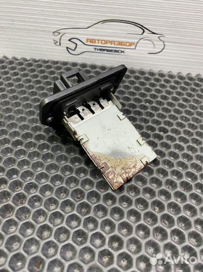 Реостат печки Hyundai i30 2007-2012