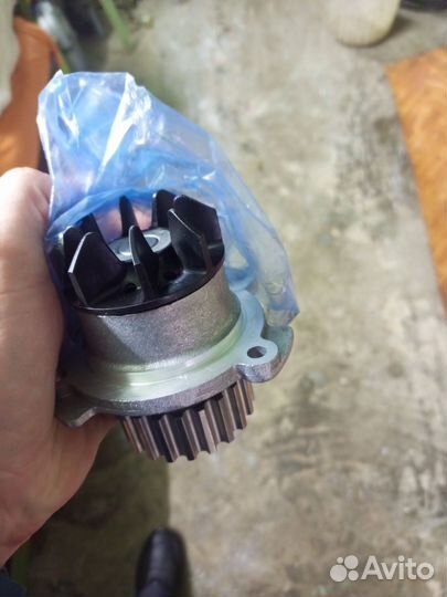 Помпа LADA granta