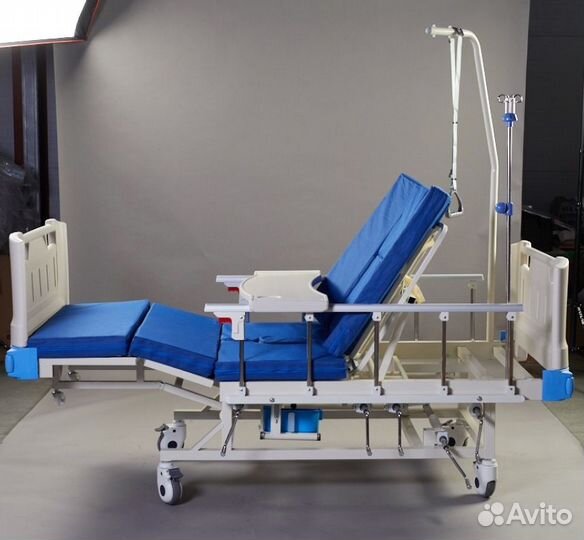 Медицинская кровать от фабрики