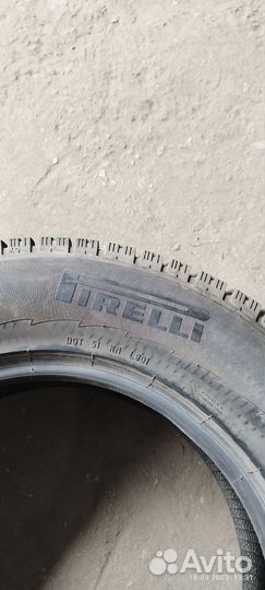 Pirelli Winter Ice Control 215/65 R16