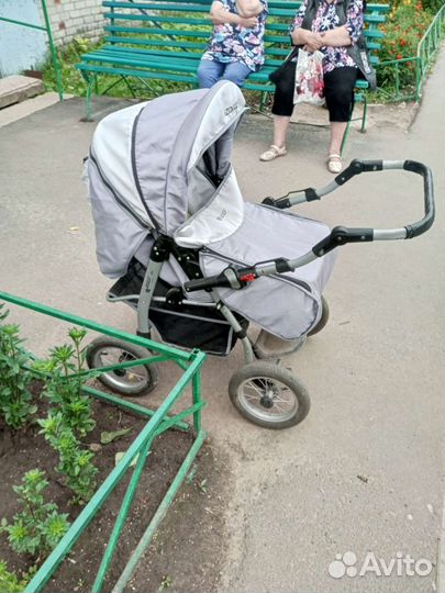 Коляска 3 в 1 и кроватка