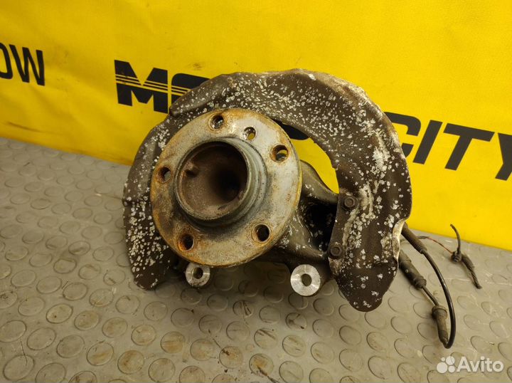 Кулак поворотный передний левый Bmw 320I F30