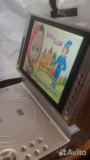 Портативный видеопроигрыватель Sony / tv