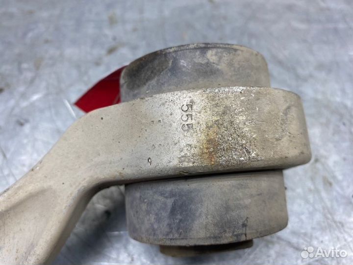 Рычаг передний нижний левый задний Volkswagen