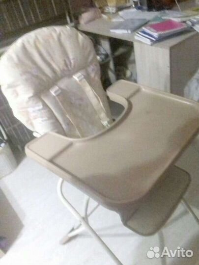 Кормильный стульчик/столик