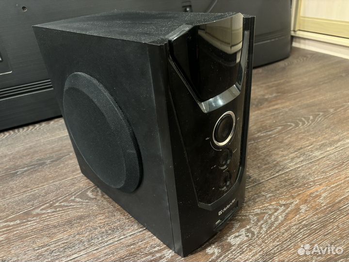 Акустическая система 2.1