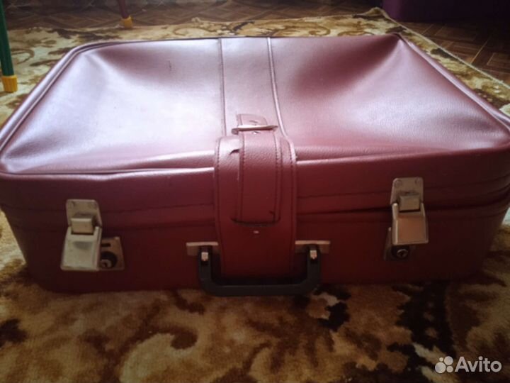 Чемодан советский