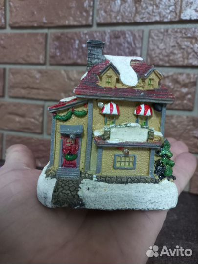 Домик из гипса