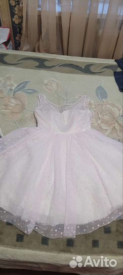 Вечернее платье 46 размера новое