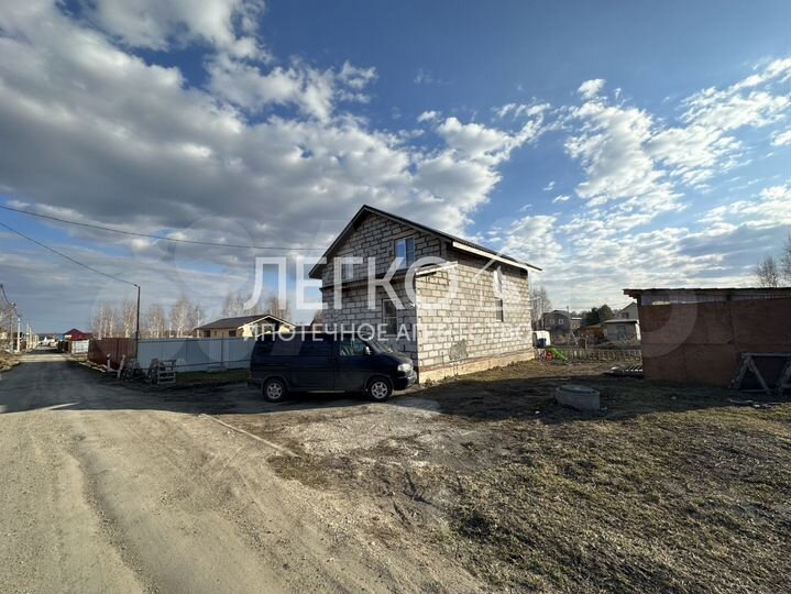 Дом 140 м² на участке 10 сот.