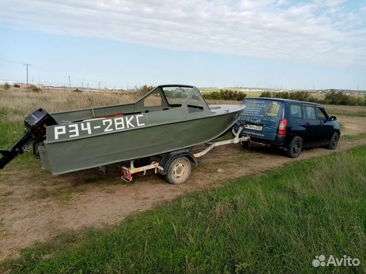 Продаю лодку прогресс 4 с двигателем сузуки 40
