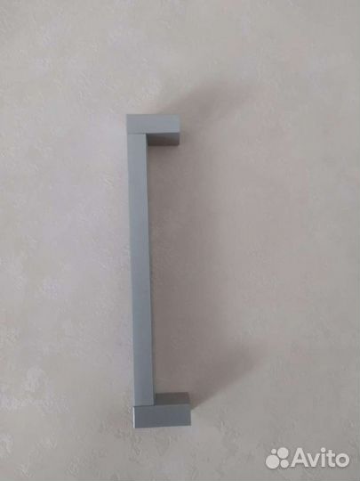 Мебельные ручки