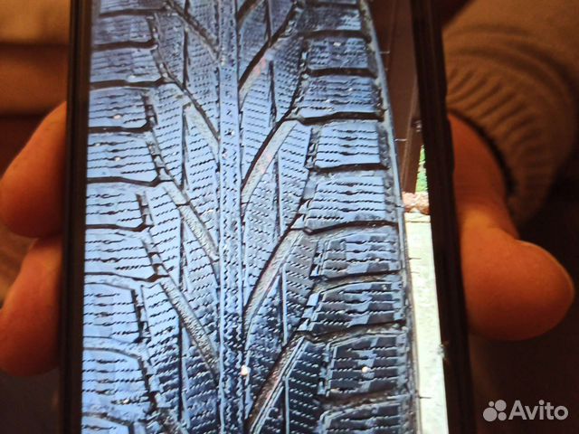 Nokian Tyres Hakkapeliitta R2 SUV 215/65 R16 102