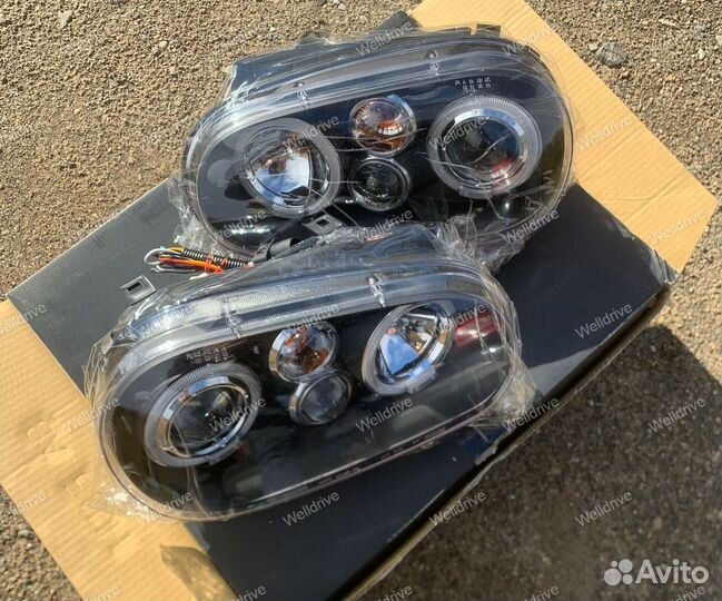 Фары передние VW Golf 4 97-03 AE галоген черные