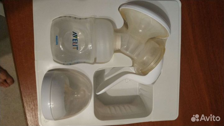 Молокоотсос avent ручной
