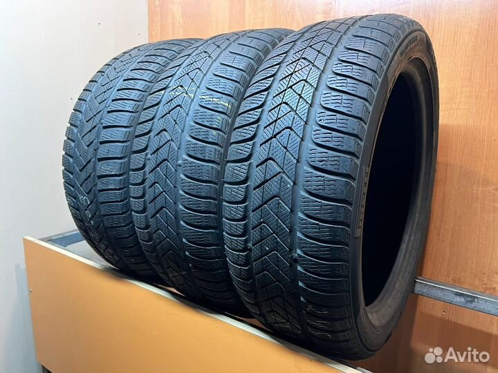 Pirelli Winter Sottozero 3 245/45 R19