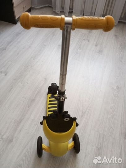 Самокат детский трехколесный