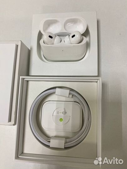 Apple AirPods Pro 2nd generation (2023) USB-C