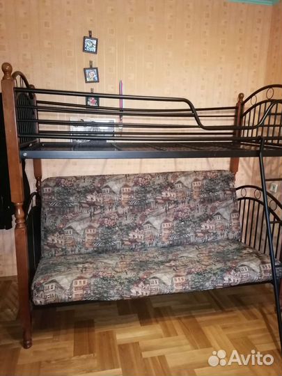 Двухъярусная кровать с диваном бу