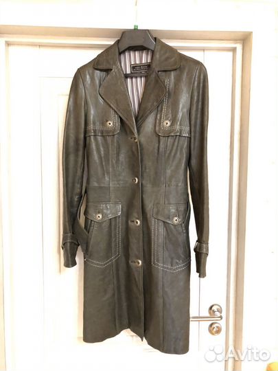 Плащ женский 44