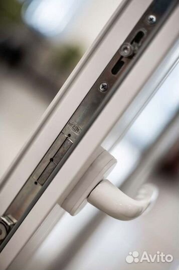 Пластиковые окна с утеплением Rehau