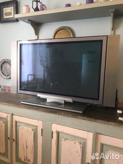 Телевизор