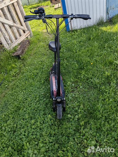 Электро самокат Kugo m4