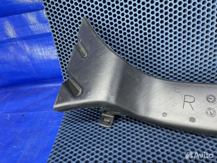 Воздуховод отопителя для VW Touareg NF/FL 10-18