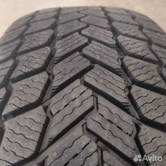 Michelin X-Ice Snow 225/60 R18 100H