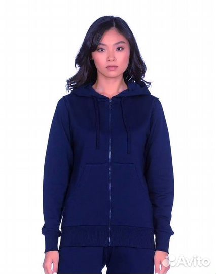 Спортивный костюм женский