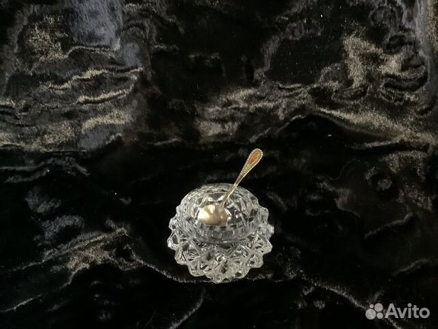 Солонка хрустальная с серебряной ложечкой