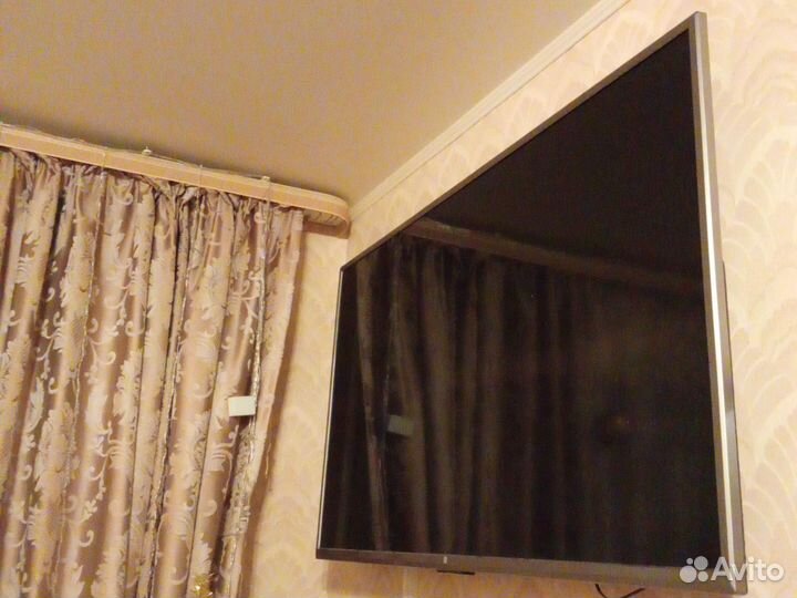 Телевизор SMART tv с вайфаем бу