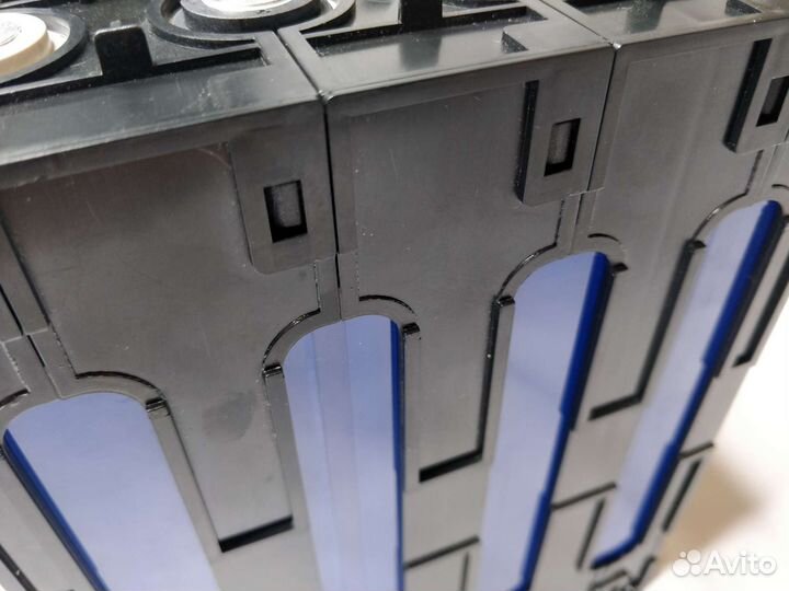 Аккумулятор Lifepo4 EVE 105ah с держателем