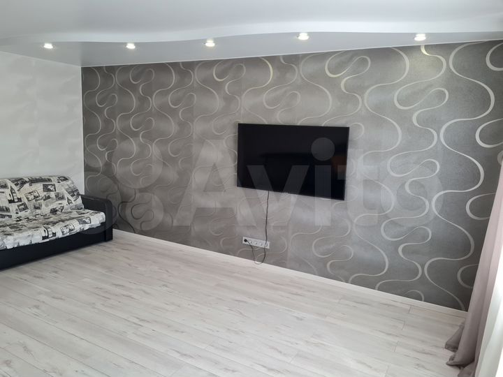 1-к. квартира, 53,5 м², 7/17 эт.