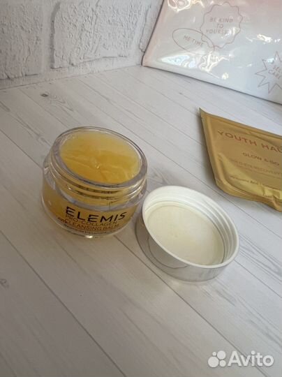 Бьюти боксы с косметикой ампулы Babor, Elemis