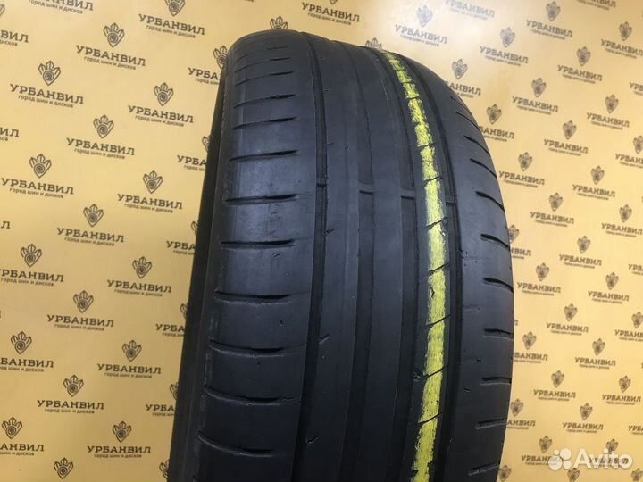 Goodyear EfficientGrip Performance 215/55 R17 98W